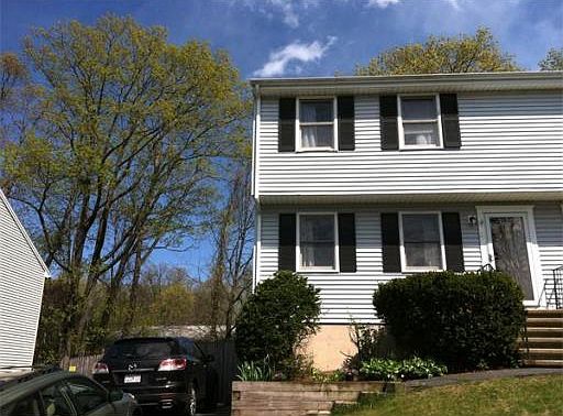 2nd image of 23 Twin Brooks Cir