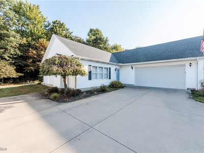 3954 Hilltop Dr, Vermilion, OH, 44089