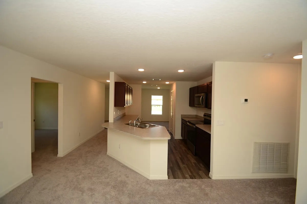 93 Panorama Dr — Photo 4