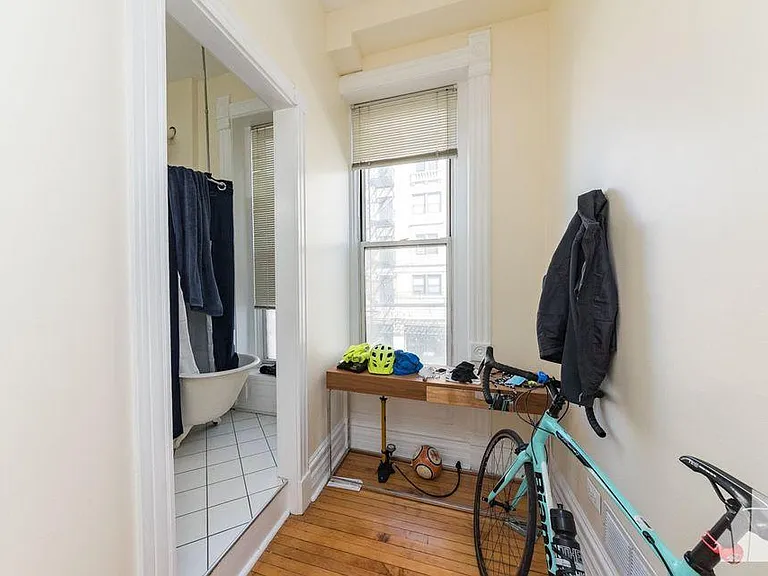 2772 N Lincoln Ave #201 — Photo 4