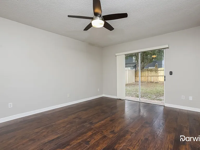 1347 Black Willow Trl — Photo 13