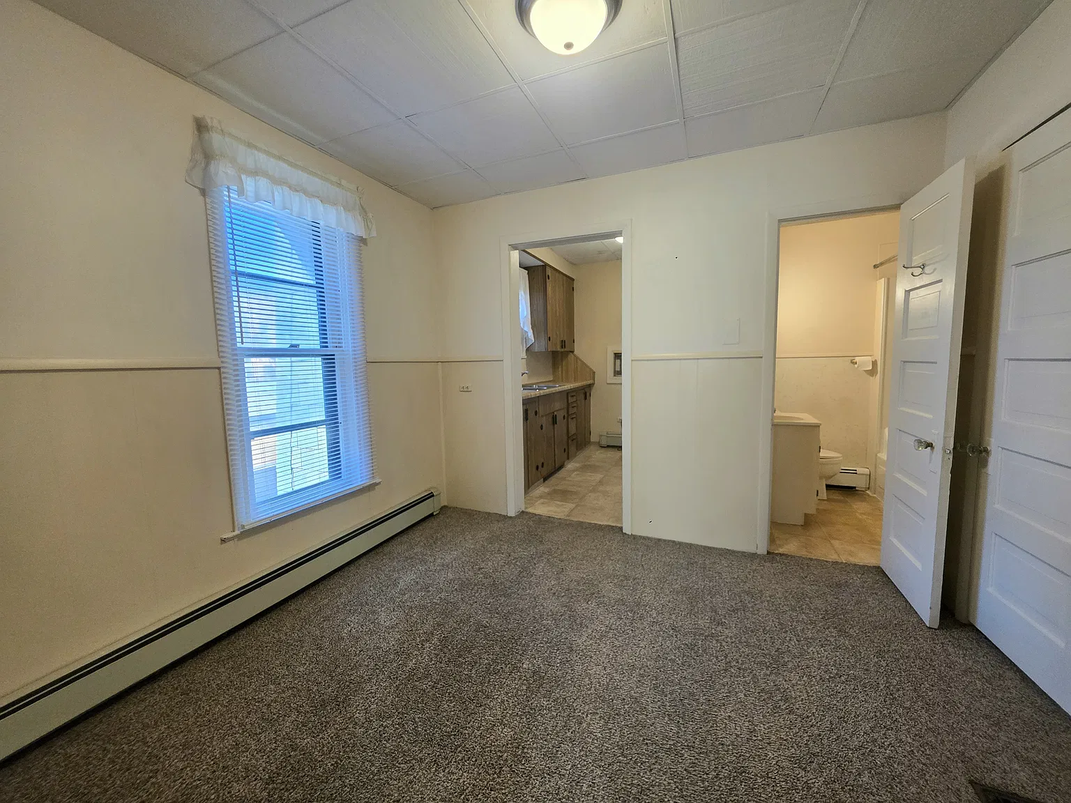 1 bed, 600 sqft, $1,000 — Photo 2
