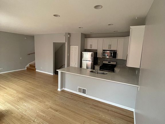5th image of 1252 S Federal St Unit C