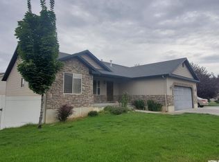 551 White Pine Pl, North Logan, UT 84341
