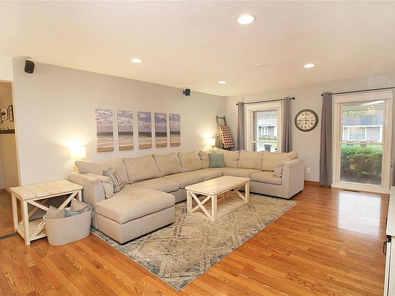 5th image of 11753 Long Leaf Cir