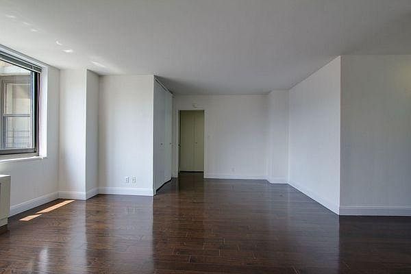 2nd image of 201 E 82nd St
