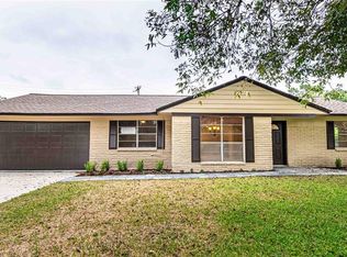 11915 Renwick Dr, Houston, TX 77035