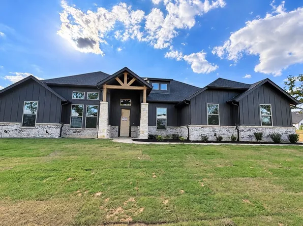 735 County Road 3355, Paradise, TX 76073