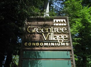 13735 15th Ave NE APT 5, Seattle, WA 98125