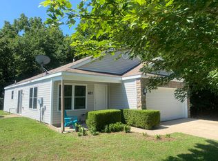 621 Meadow Brook Ct, Decatur, AR 72722