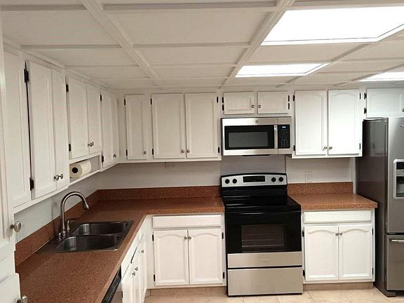 3rd image of 3900 Galt Ocean Dr APT 1716
