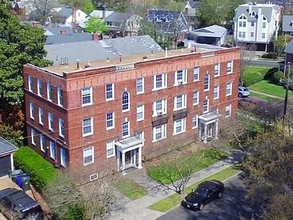 2nd image of 1415 Leigh St APT 1A