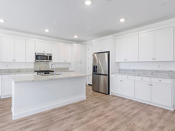 Homesite 13 at Avendale in Manteca