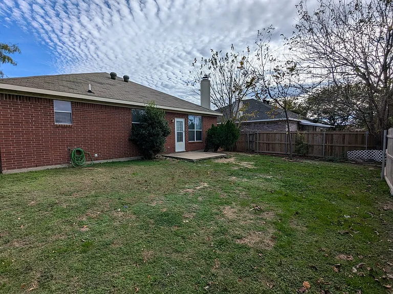 6425 Rainwater Way — Photo 23