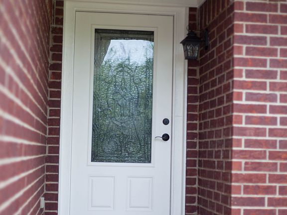 4th image of 2035 Campbell St