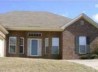 624 Castle Brook Dr, Prattville, AL 36066