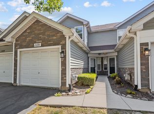 1171 Regency Dr, Schaumburg, IL 60193