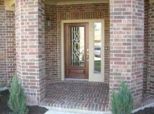 1120 Whitemoss Dr, Hutto, TX 78634