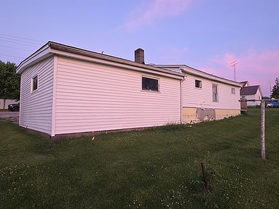 5th image of 1260 Madison St