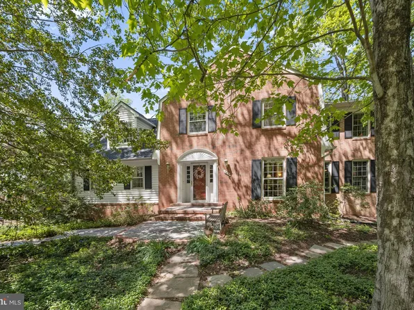 11836 Hunting Ridge Ct, Potomac, MD 20854