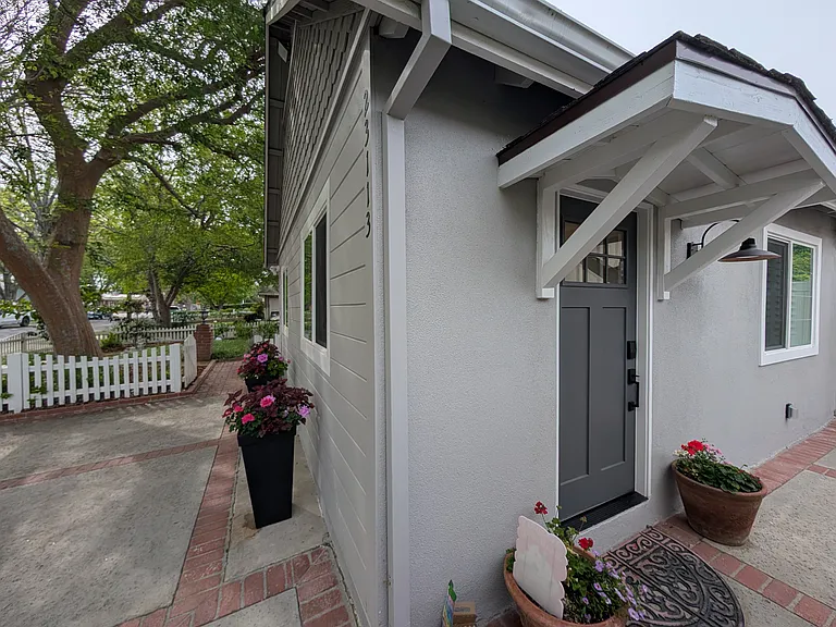 23113 Schoolcraft St — Photo 21