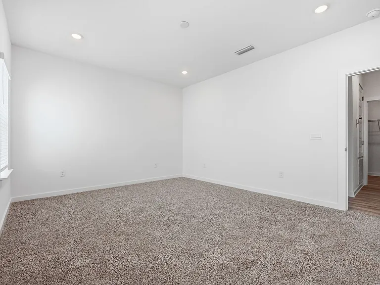 213 Huckleberry St — Photo 18