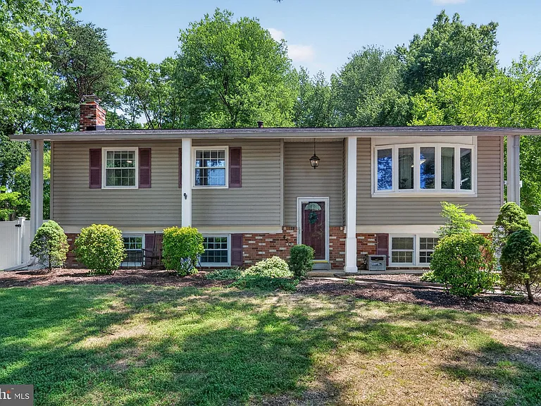 4507 Josephine Ave — Photo 1