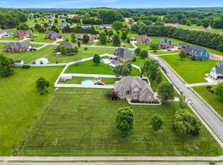 46 Deer Run Rd, Cross Plains, TN 37049