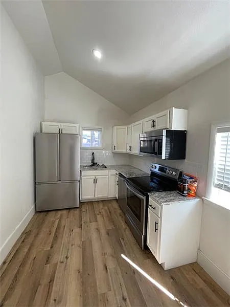 2 bed, $1,000 — Photo 3