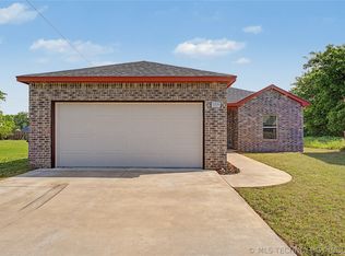 228 E Woodrow St, Tulsa, OK 74106