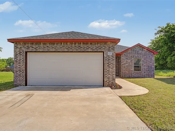 228 E Woodrow St, Tulsa, OK 74106