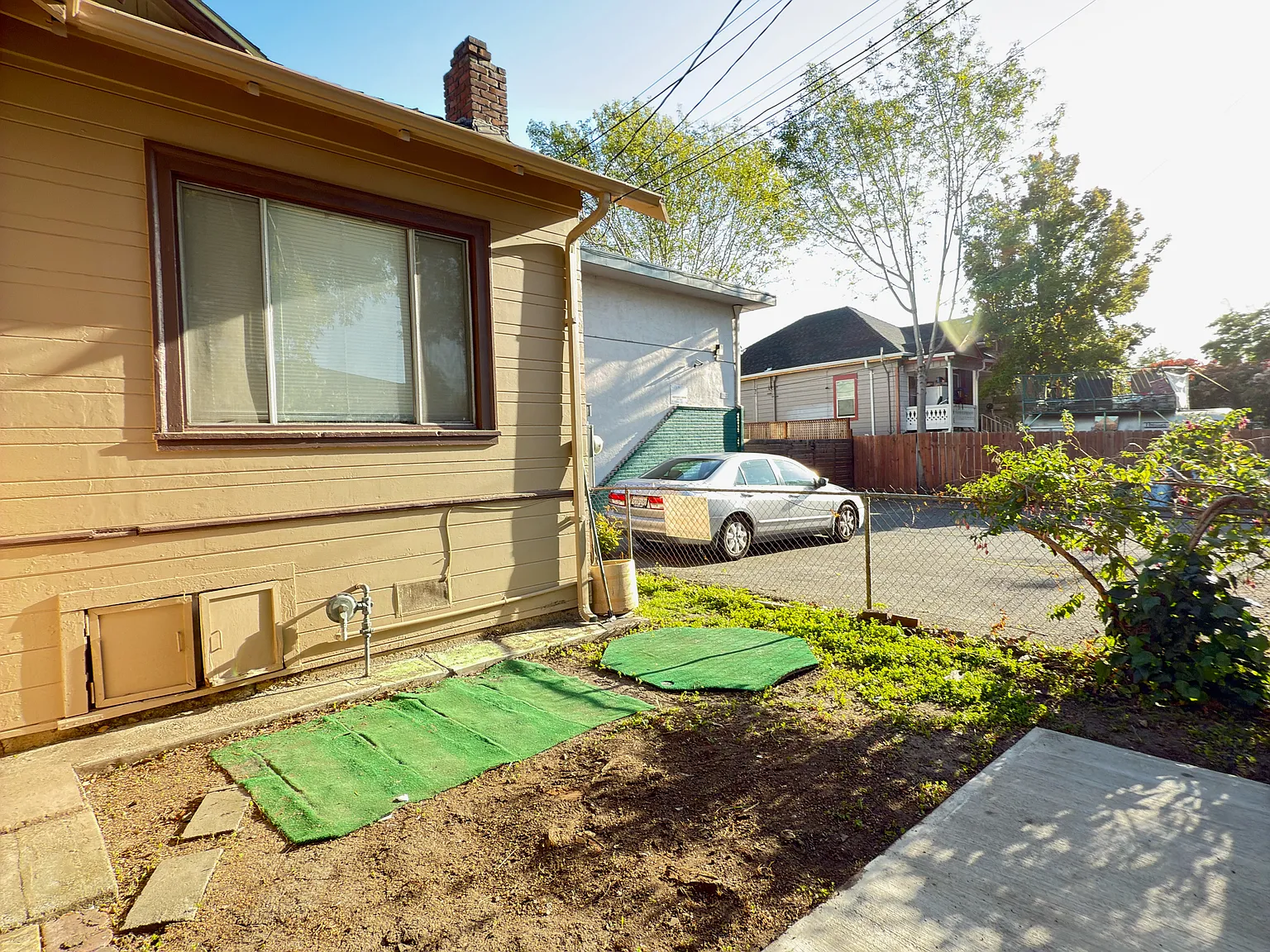 2 bed, 1200 sqft, $3,215 — Photo 4