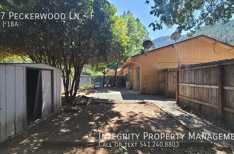 157 Peckerwood Ln #F — Photo 14