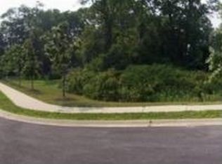 105 Chapelcrest Ln, Wilmington, DE 19810