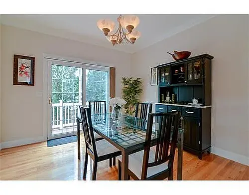 209 State St Photo 1