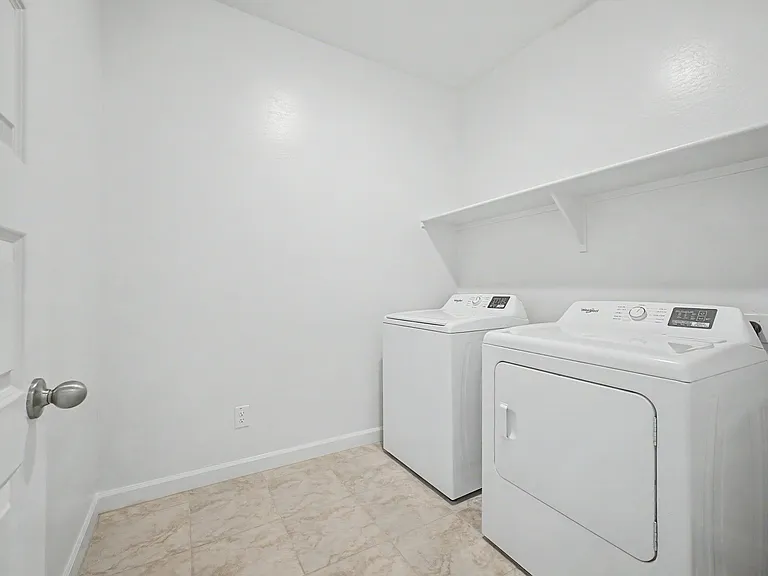 5457 E Cinder Ln — Photo 30