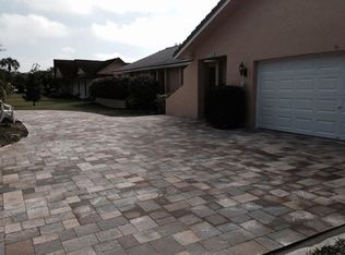 9280 NW 15th St, Coral Springs, FL 33071