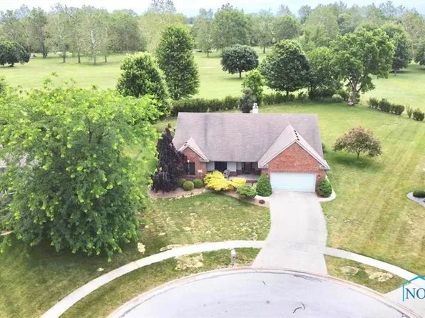 595 Bradford Ct, Elmore, OH 43416