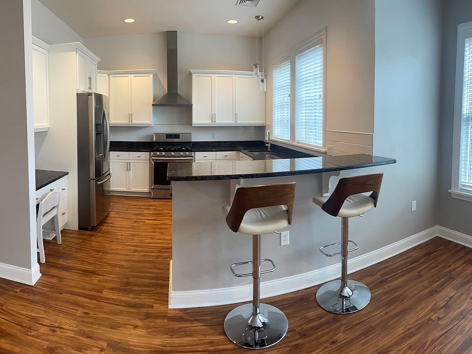 1st image of 30 Whistler Ct Unit 126
