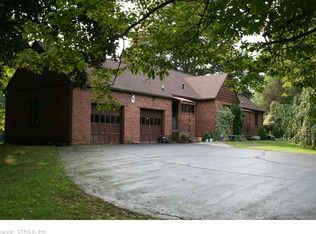 1792 Durham Rd, Guilford, CT 06437