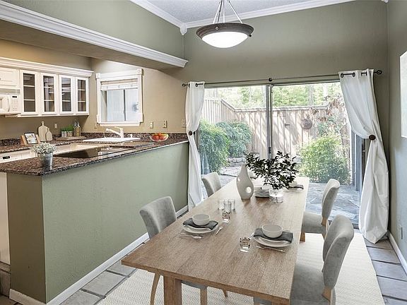 4th image of 4141 Buena Vista St APT 101