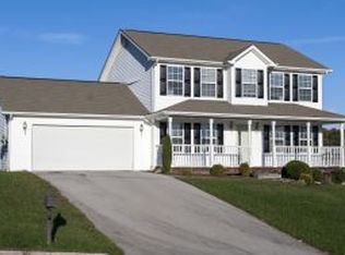 200 Arbor Ct, Piney Flats, TN 37686