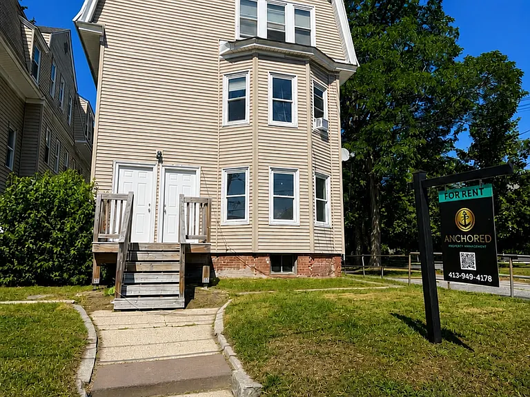 229 Grove St #235 — Photo 1
