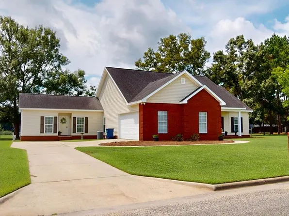 64 Bradford Ln, Rehobeth, AL 36301