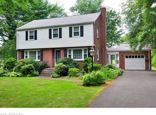 31 Filley St, Bloomfield, CT 06002
