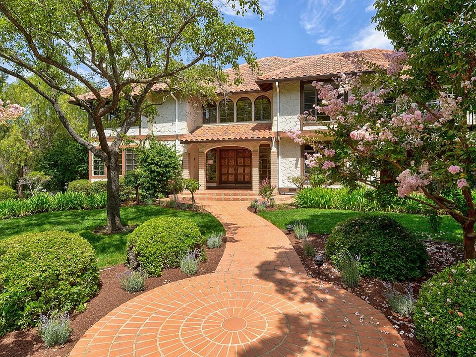 1st image of 25959 Alicante Ln