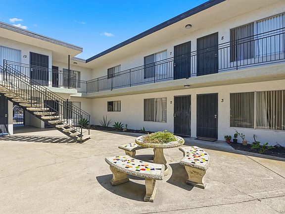 4th image of 4744 Hawley Blvd