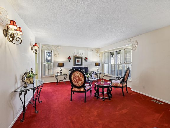 3rd image of 2920 Eula Dr