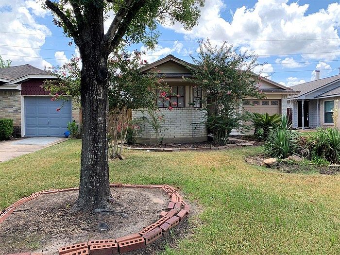 1st image of 11911 Westwold Dr