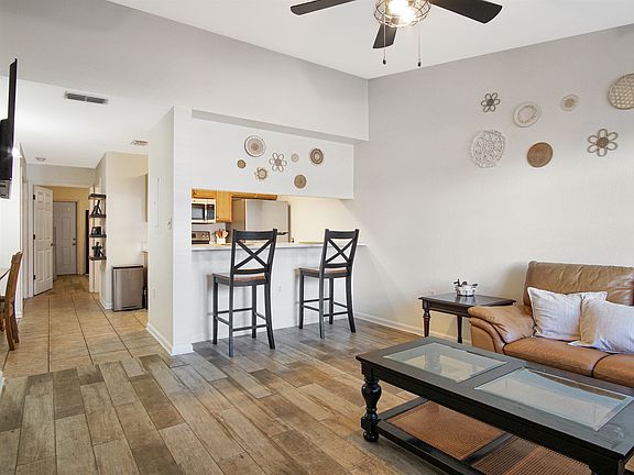 5th image of 2738 W Tharpe St APT 2204